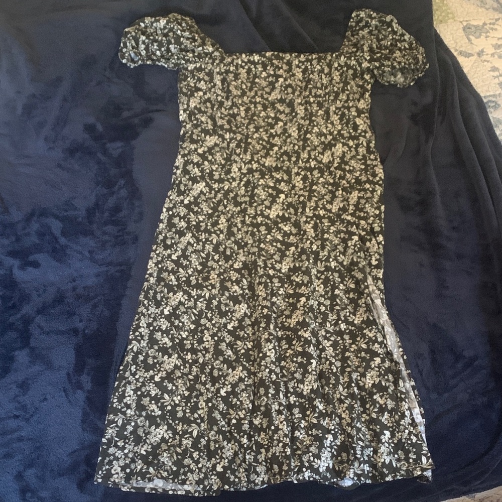 Francesca's Collections Black and White Floral Dress